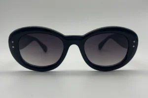 Lunettes de Soleil Oeil de Chat Noir — Verres Gris Dégradé