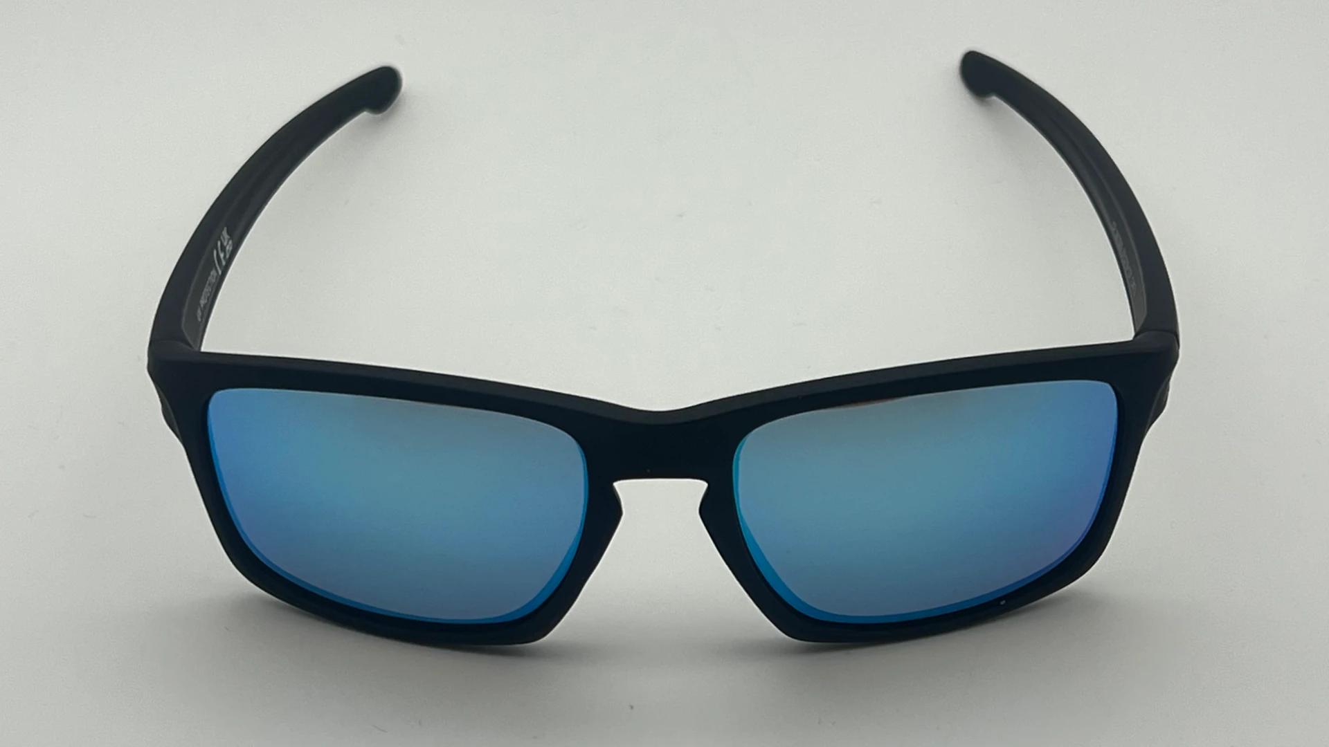 Lunettes de Soleil Sport Noir — Verres Bleu Miroir Polarisés